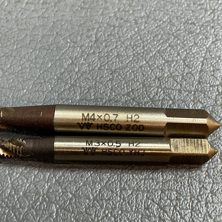 【未使用】イシハシ精工　止り穴用コバルトスパイラルタップ　M4とM3の2箱セット！  【越谷店】