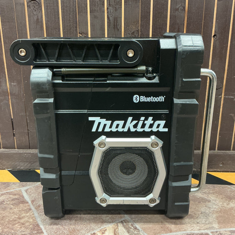 【中古・Bluetooth搭載モデル！】 マキタ makita コードレスラジオ MR106B 【越谷店】
