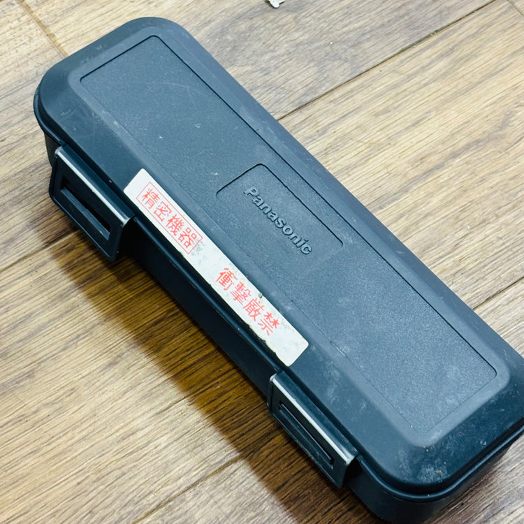 レーザー墨出し器 BTL1100G 墨出し名人 【リライズ蓮田店】