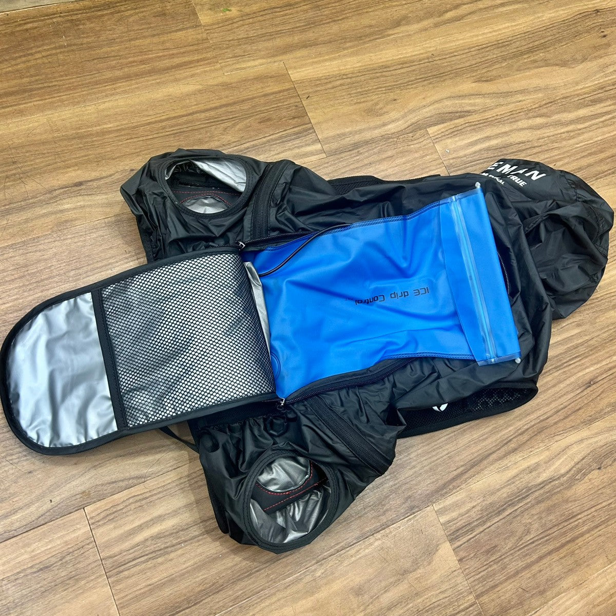 美品 YAMASHIN 山真製鋸 アイスマン HYBRID-PRO ICMPH-BLV-SET 24V フルセット 冷却ベスト 【中古】【船橋馬込店】
