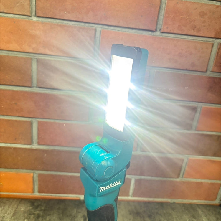 ◆マキタ(makita) 充電式LEDワークライト ML801 【市川行徳店】
