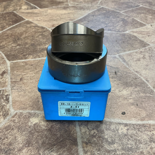 【美品中古】 泉精器(izumi) A-63 パンチセット パンチサイズφ64.4mm 【越谷店】