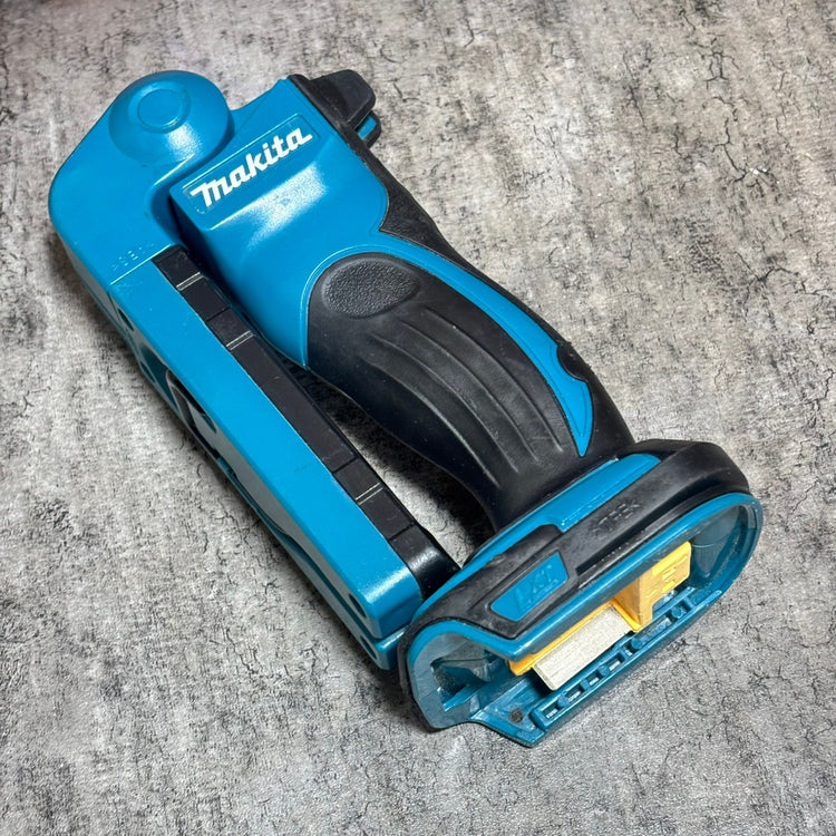 ◆マキタ(makita) 充電式LEDワークライト ML801 【市川行徳店】