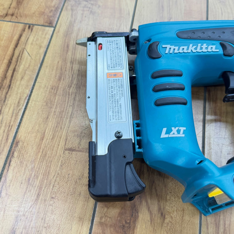 14.4V 充電式ピンタッカ PT350DZ Ah互換あり【中古】 【蓮田店】