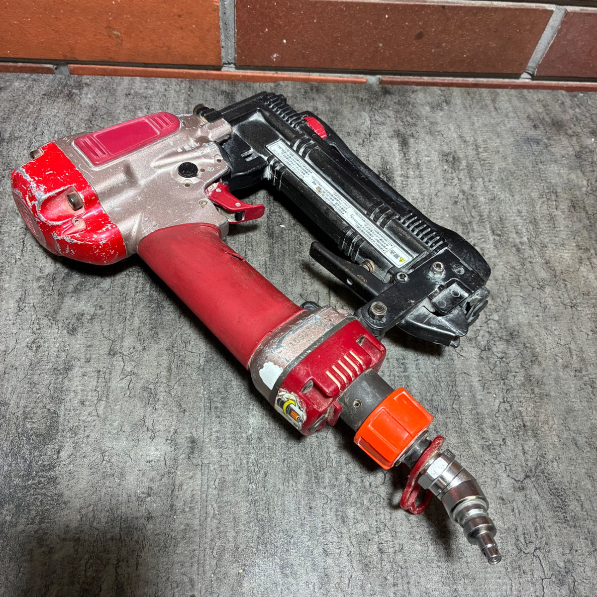 高圧エアタッカ HA-R25/425J 【市川行徳店】