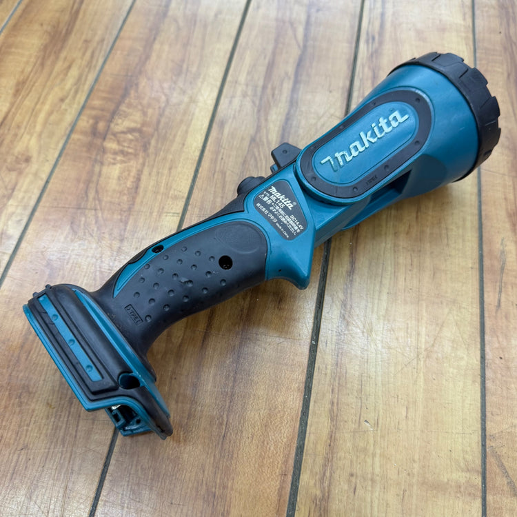 点灯確認済み 14.4V 充電式ライト ML145 【リライズ蓮田店】