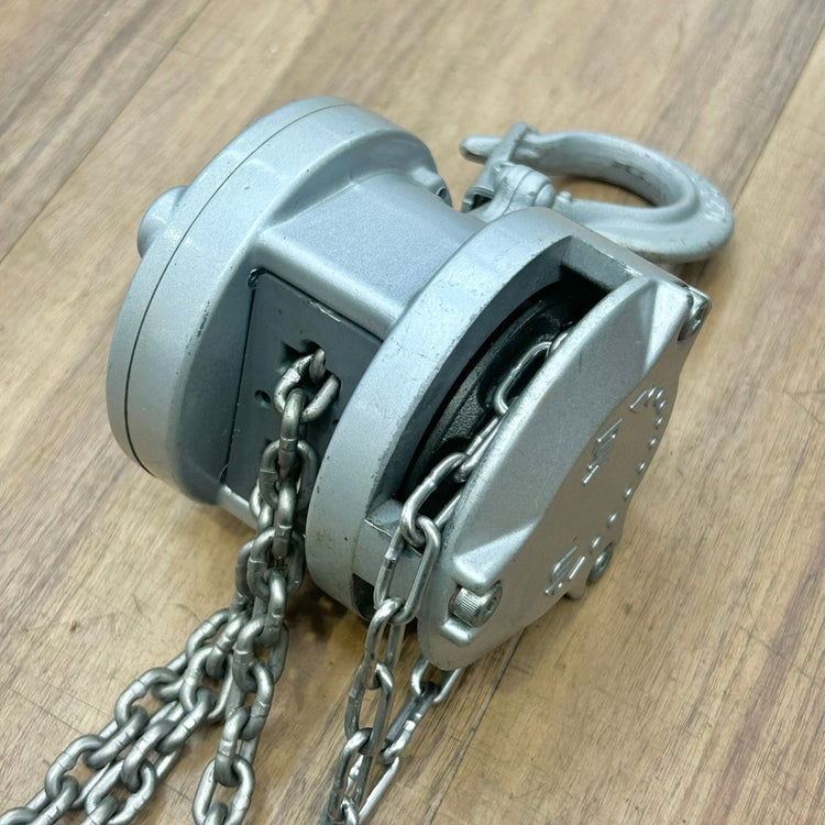美品 KITO (キトー) チェーンブロック CX003 定格荷重250kg 【船橋馬込店】
