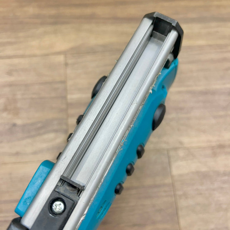マキタ makita 14.4V 充電式タッカ ST110DZ 本体のみ 【船橋馬込店】