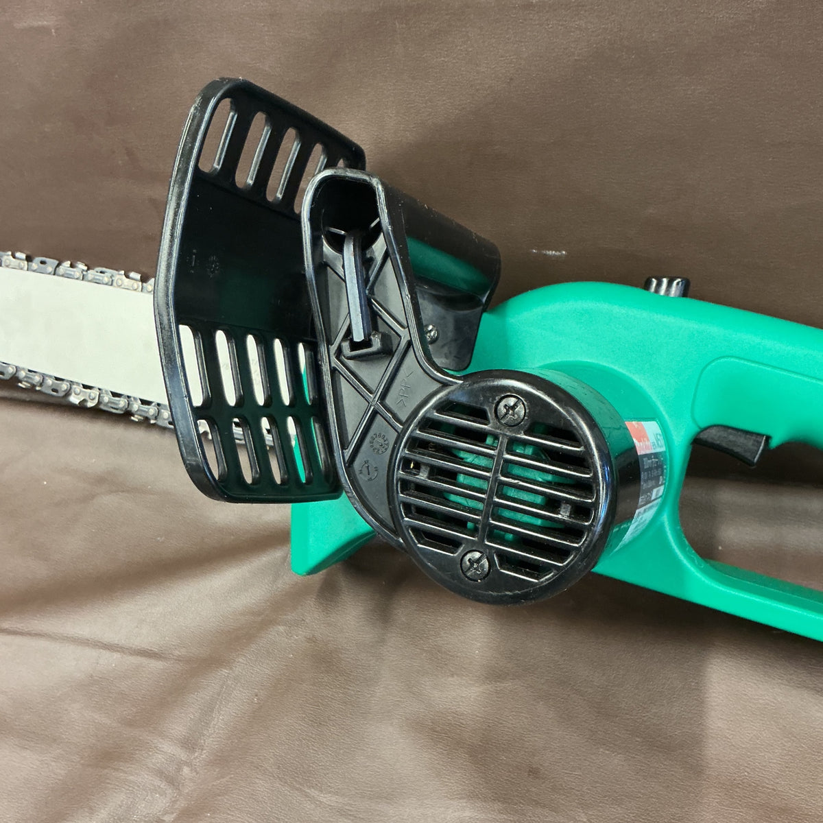 【中古品】 マキタ(makita) 300mm 電気チェンソー M501【越谷店】