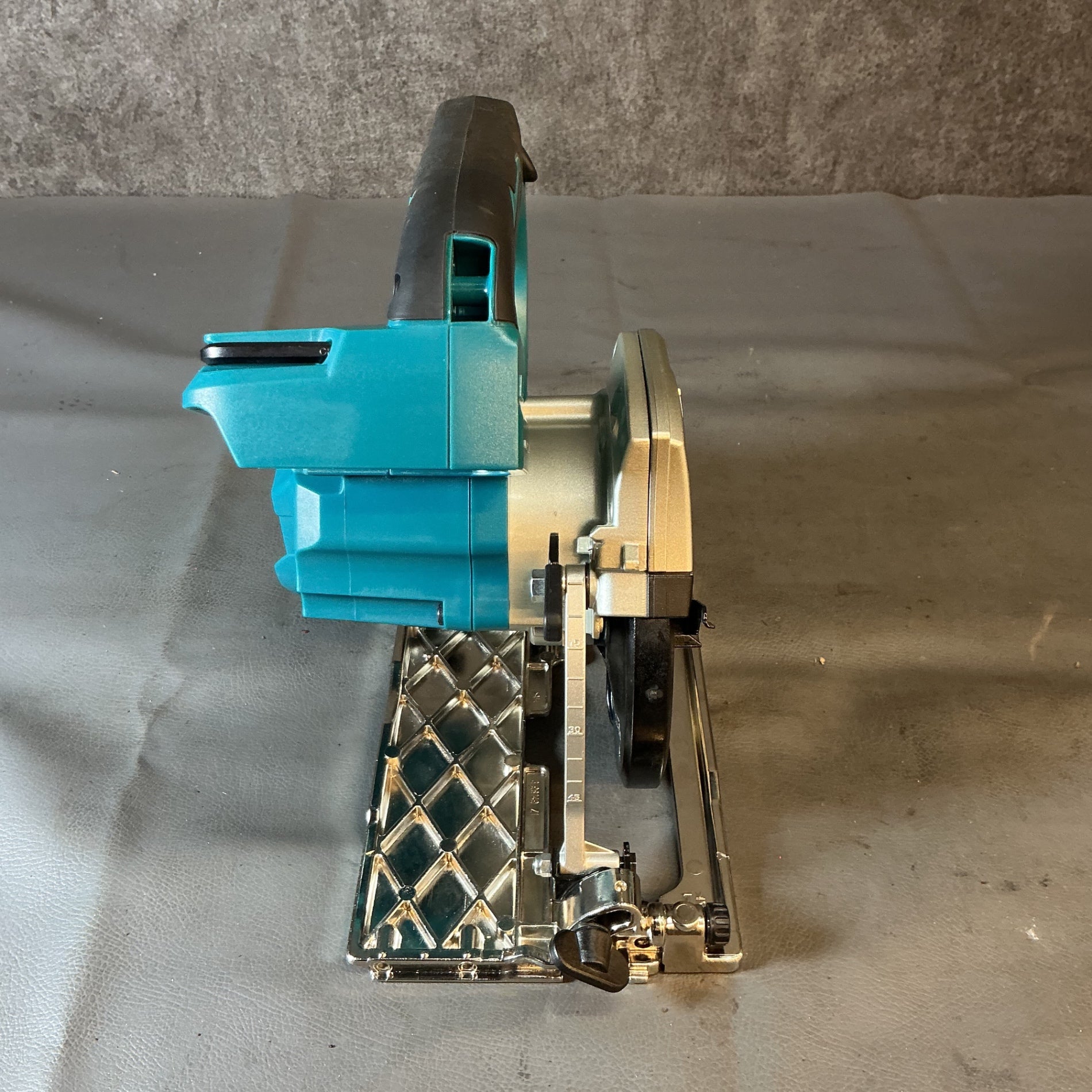 【中古】マキタ(makita) コードレス丸のこ HS475DZ 【越谷店】