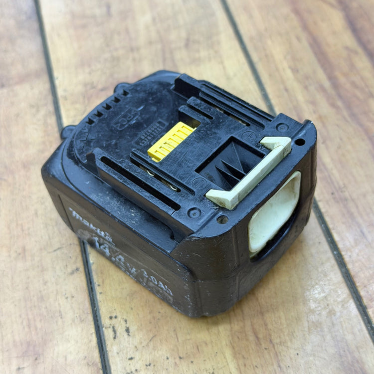 【コンパクト便】動作確認済み 純正 リチウムイオンバッテリー 14.4V/3.0Ah BL1430 【リライズ蓮田店】