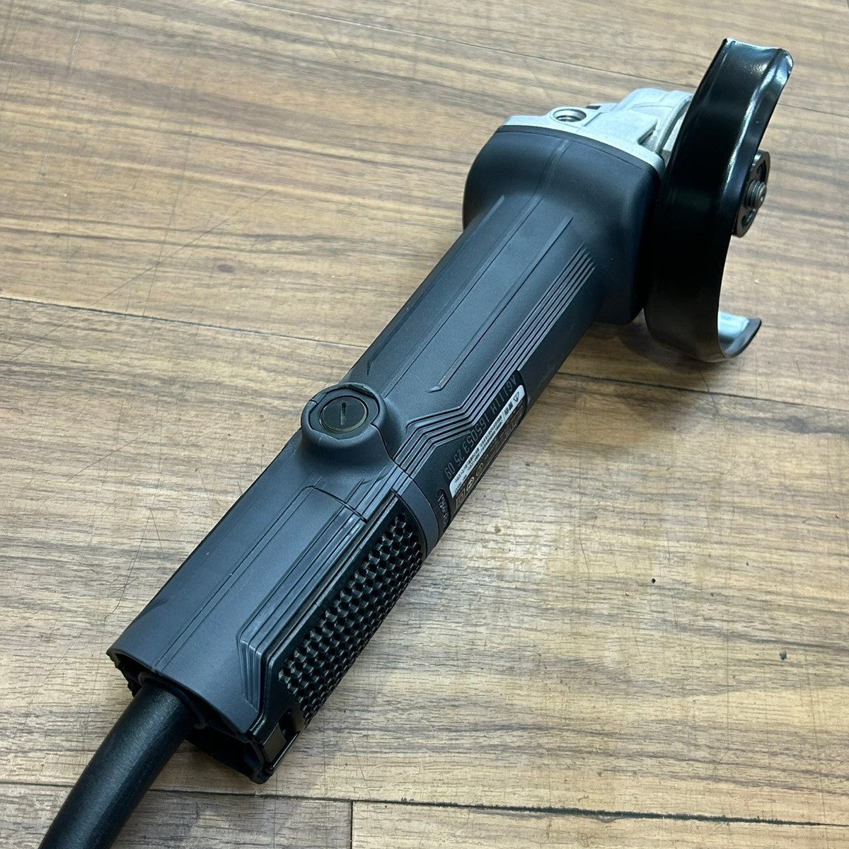 美品 京セラ (Kyocera) 旧リョービ プロ用 100mm ディスクグラインダー AG111H 【船橋馬込店】