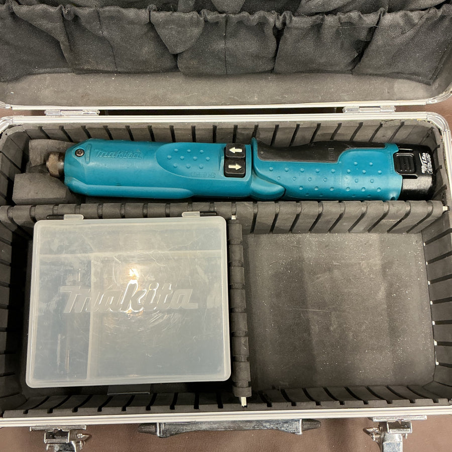 【中古品・バッテリ1個付！】マキタ(makita) 充電式ペンインパクトドライバー TD020DSH 【中古】 【越谷店】