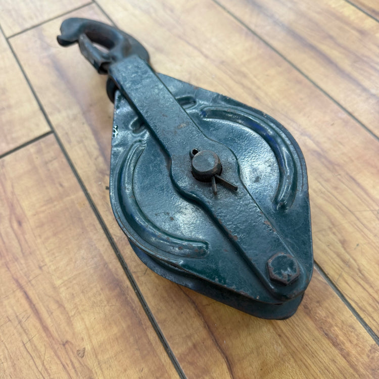 実動作未確認 スナッチ フック型荷重0.75t 車輪径100mm全長300mm 【リライズ蓮田店】
