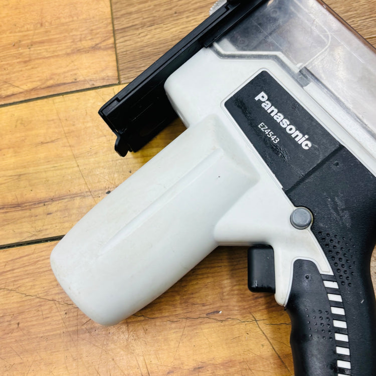 14.4Vコードレス角穴カッター EZ4543 本体のみ【中古】 【蓮田店】