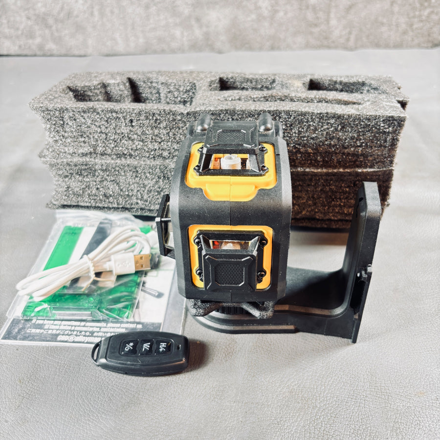 Alloyman レーザー墨出し器 4D フルライン グリーンレーザー　ALT16-20 【越谷店】