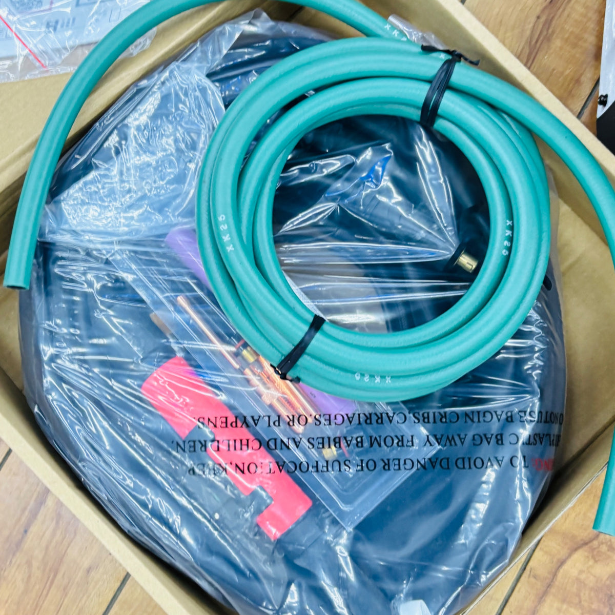 未使用  TIG溶接機 スタルゴンACDC200 STG-200ACDC 【リライズ蓮田店】