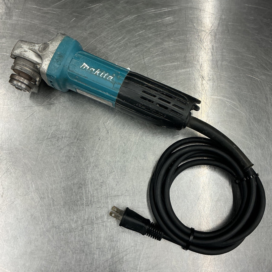 【中古】マキタ/makita 100mmディスクグラインダ GA4031  【越谷店】
