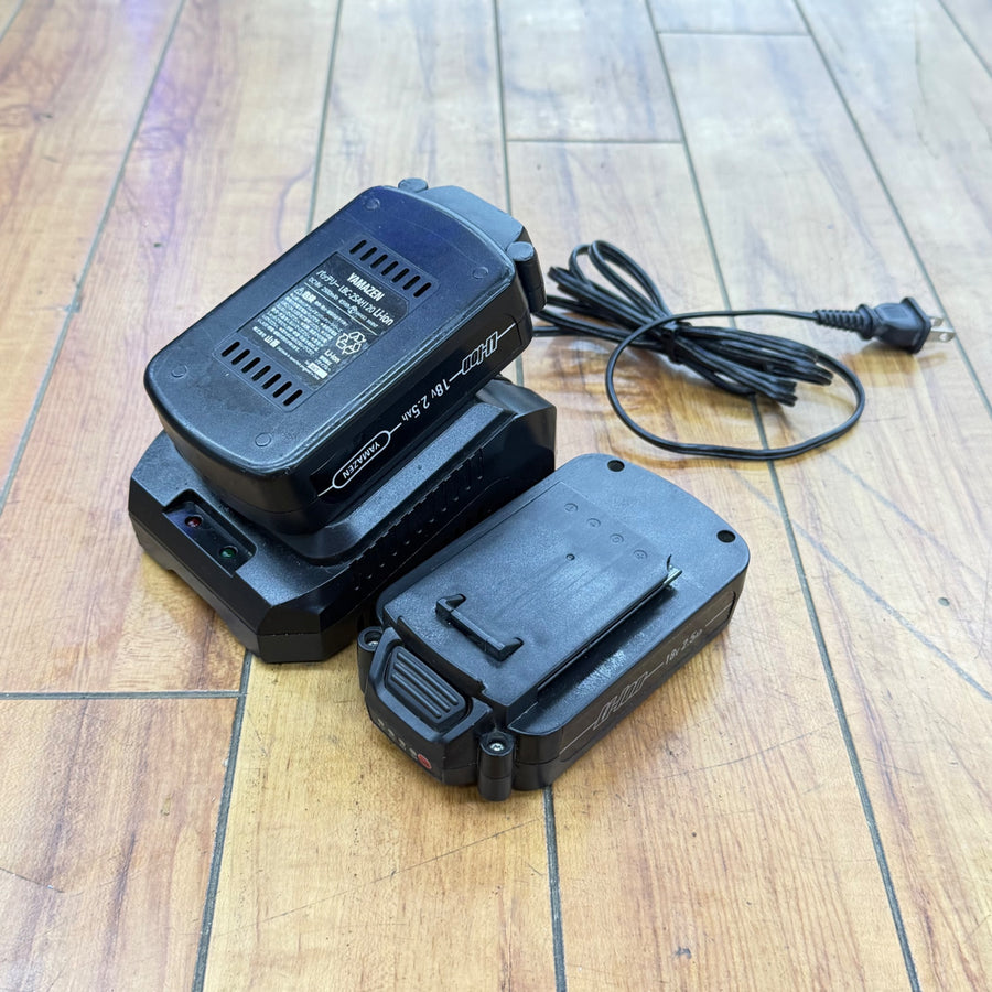 バッテリー2個 (18V/2.5Ah) 充電器 LBC25AH120 LBC-2AJ120A【リライズ蓮田店】