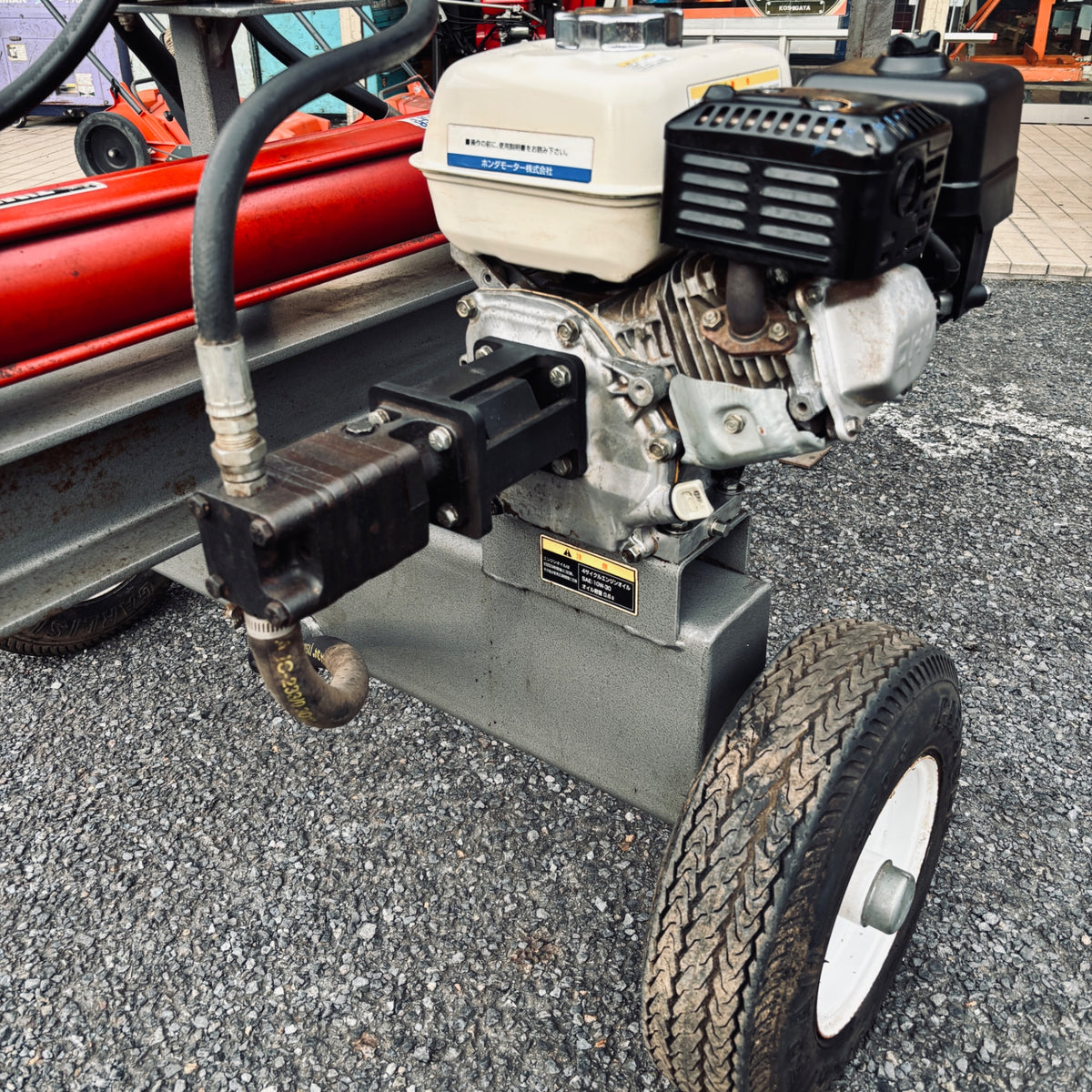 ※店頭引き取り限定　TIMBER WOLF　薪割り機　TW-P1　破砕力20ton　 【越谷店】