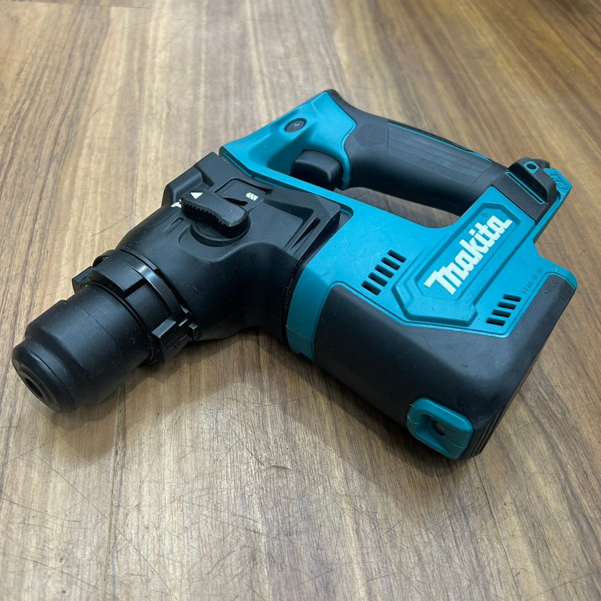 美品 マキタ(makita) 14mm コードレスハンマードリル HR140DZ 本体のみ 10.8V 【船橋馬込店】