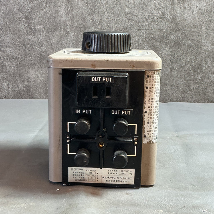 【中古】東芝　スライダック変圧器　SK-103  【越谷店】