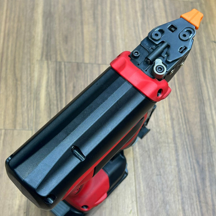 美品 マックス (MAX) 18V コードレスフィニッシュネイラ TJ-35FN1-BC/50A 【船橋馬込店】