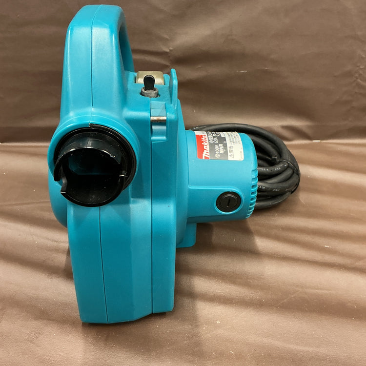 【中古品・集塵バッグ付き！】 マキタ(makita) 小型集じん機 450(P)  【越谷店】