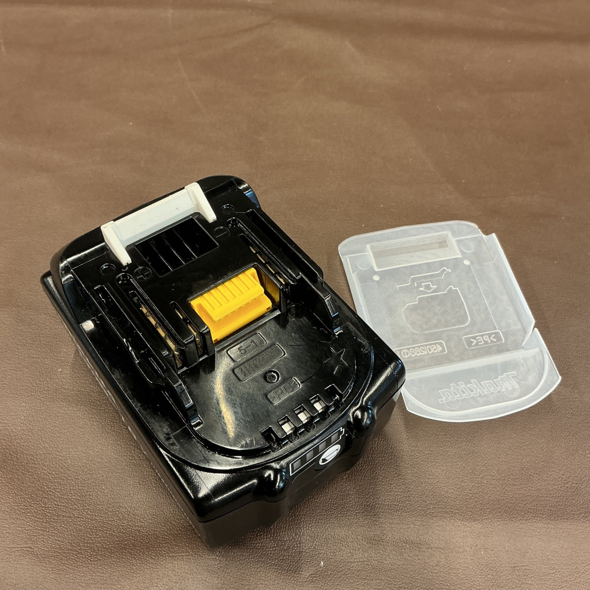 【美品中古】 マキタ makita 18V/6.0Ah リチウムイオンバッテリー BL1860B 純正 【越谷店】