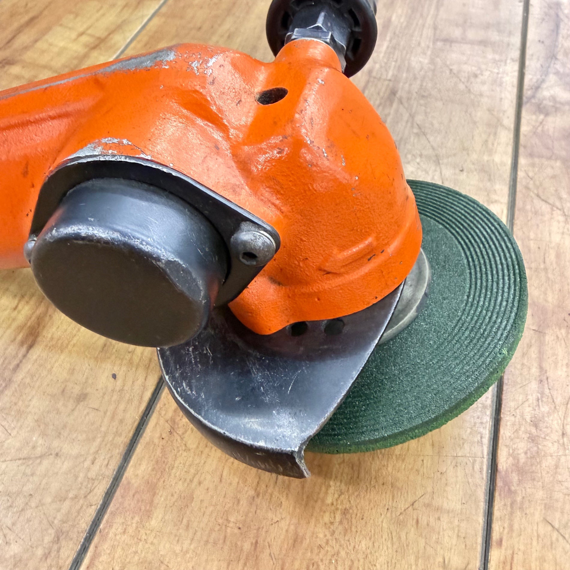 エア漏れ無く回転動作良好 100mm エアアングルグラインダー FA-40-1 【リライズ蓮田店】
