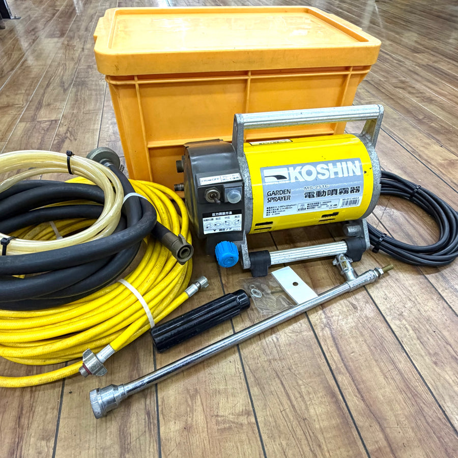 噴霧動作良好 工進(KOSHIN) 電動噴霧器 ガーデンスプレイヤー MS-251C 【リライズ蓮田店】
