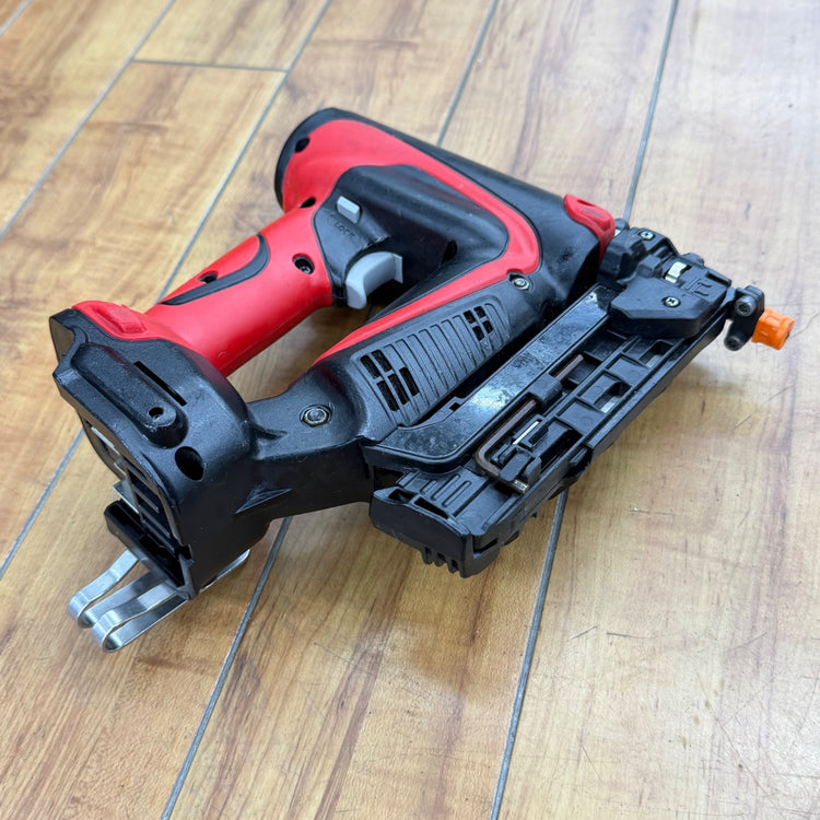 打ち込み動作良好 35mm 14.4V/18V 充電式ピンネイラ TJ-35P3 【リライズ蓮田店】
