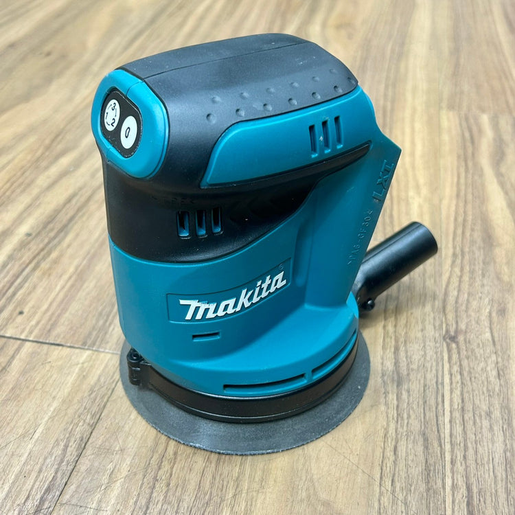 美品 マキタ (makita) 18V コードレスランダムオービットサンダー BO180DZ 本体のみ 【中古】【船橋馬込店】