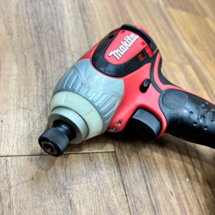 ◆マキタ(makita) 充電式インパクトドライバ TD131DZ 【船橋馬込店】