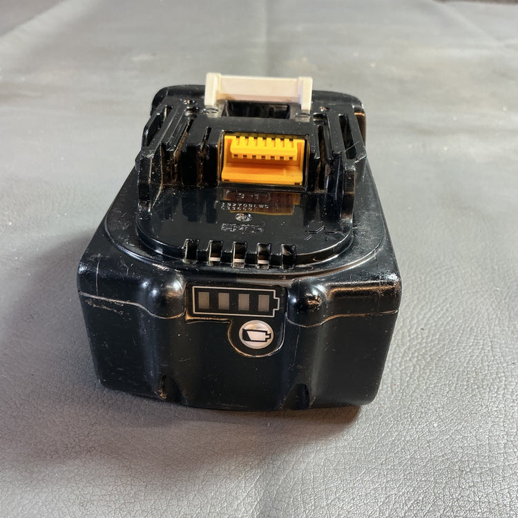 【中古】マキタ(makita) リチウムイオンバッテリー 18V/6.0Ah BL1860B  【越谷店】