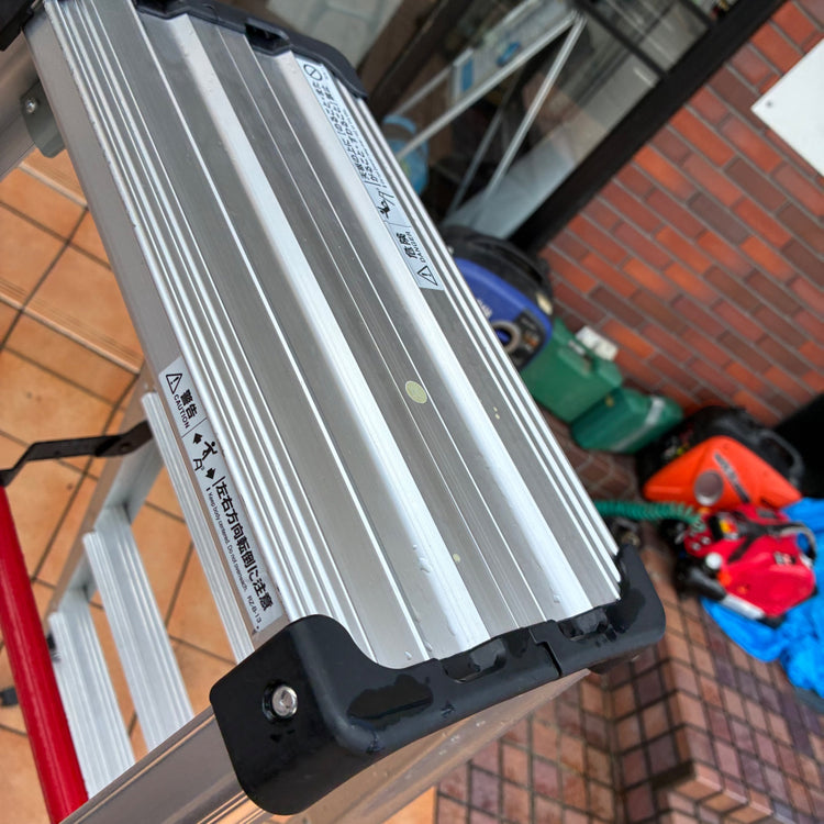 【店頭引取限定・発送不可】 専用脚立 脚軽 伸縮 5段 RZS-15a 【2020年モデル】 【市川行徳店】