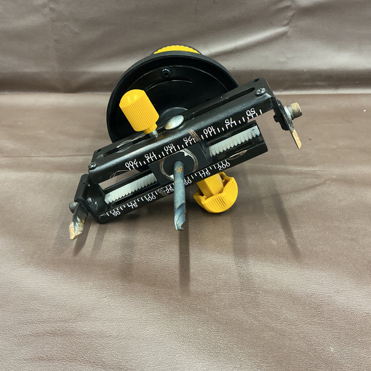 【中古品・付属品多数！】未来工業 フリーホルソー FH-200N  【越谷店】