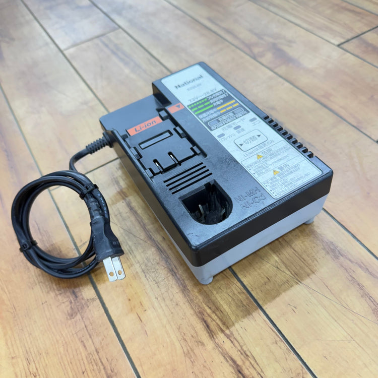 動作確認済み 7.2V-28.8V 急速充電器 EZ0L80 【リライズ蓮田店】