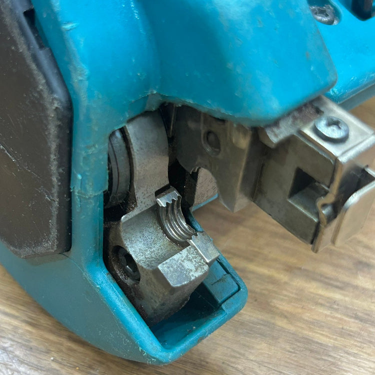 マキタ (makita) 14.4V コードレス全ネジカッター SC101DZ 本体のみ 【船橋馬込店】