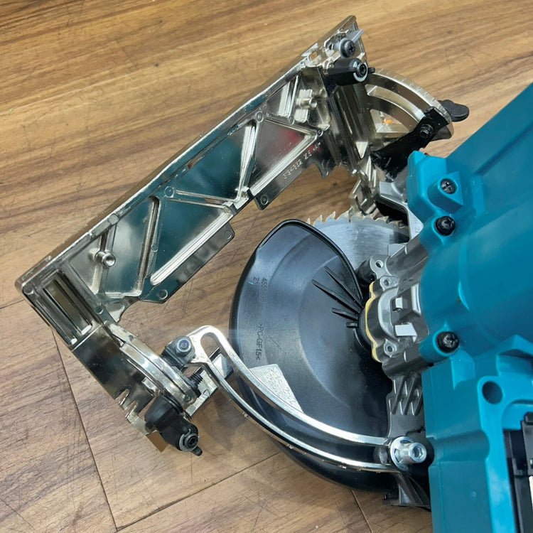 美品 マキタ (makita) コードレス丸のこ 40V 165mm HS001GZ 本体のみ  【船橋馬込店】