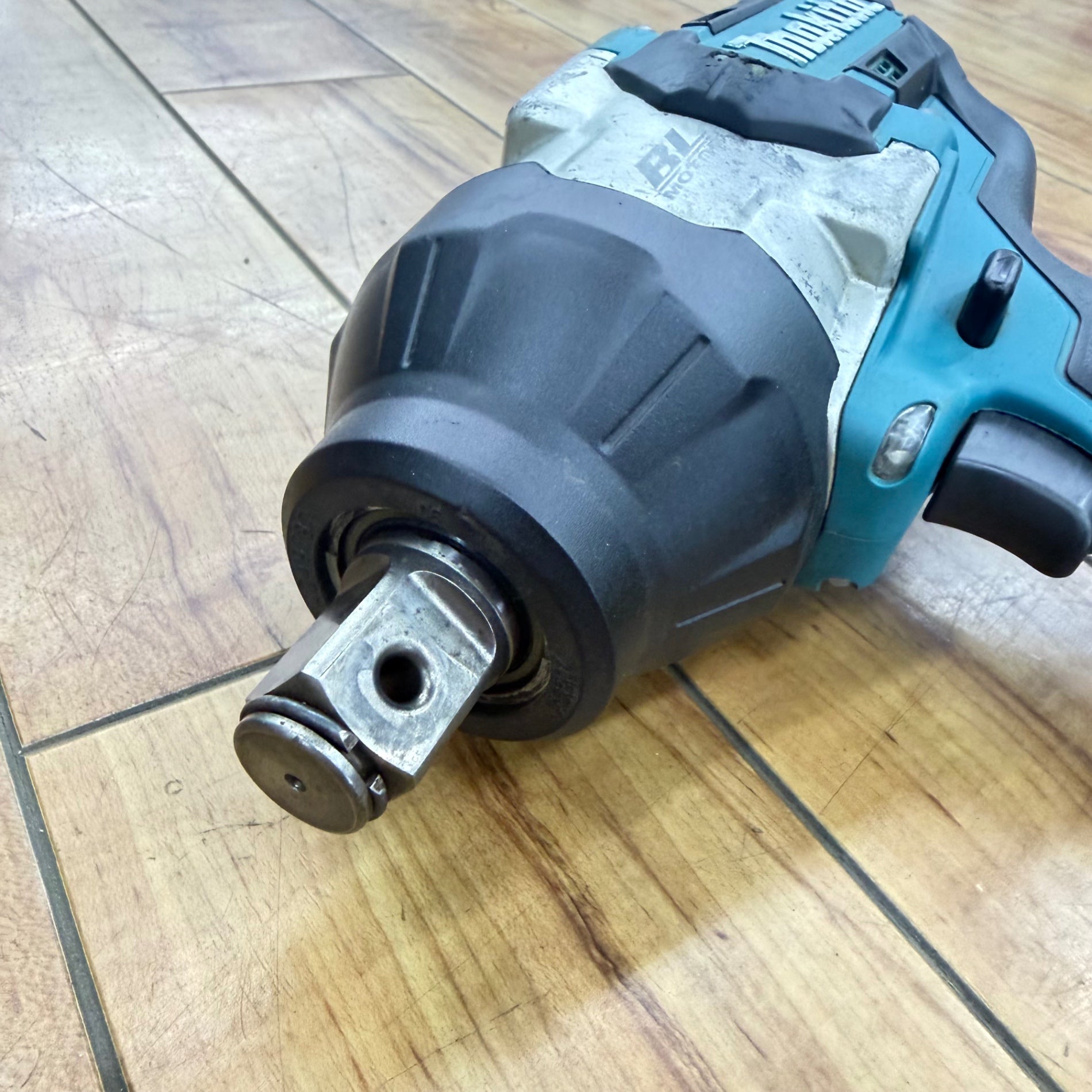 18V 角ドライブ 19mm(3/4) コードレスインパクトレンチ TW1001DZ 【リライズ蓮田店】