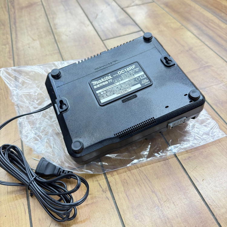 未使用 14.4V/18V 急速充電器 DC18RF 【リライズ蓮田店】