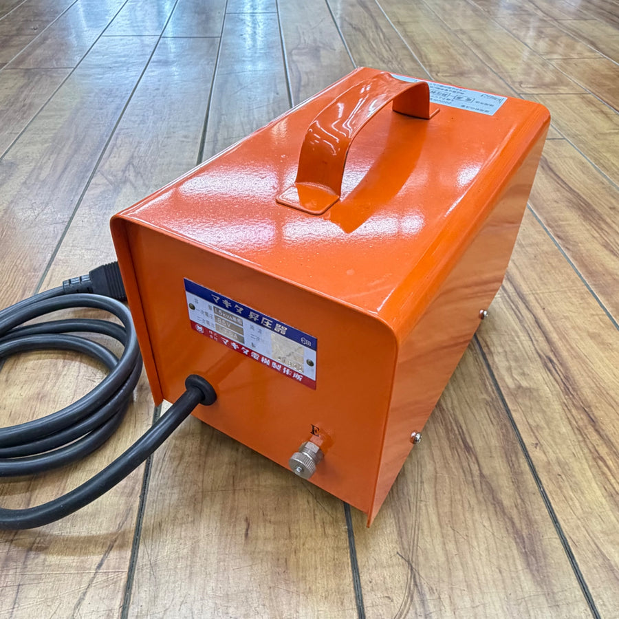 美品 昇圧器 1.5KVA 【蓮田店】