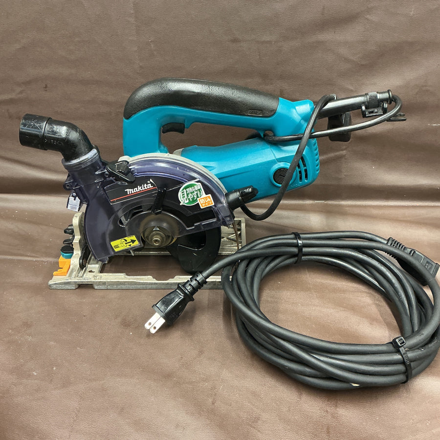 【中古品・延長コード付き！※ダストノズル補修アリ】 マキタ(makita) 125mm 防じんマルノコ KS5205FX 逆勝手【越谷店】