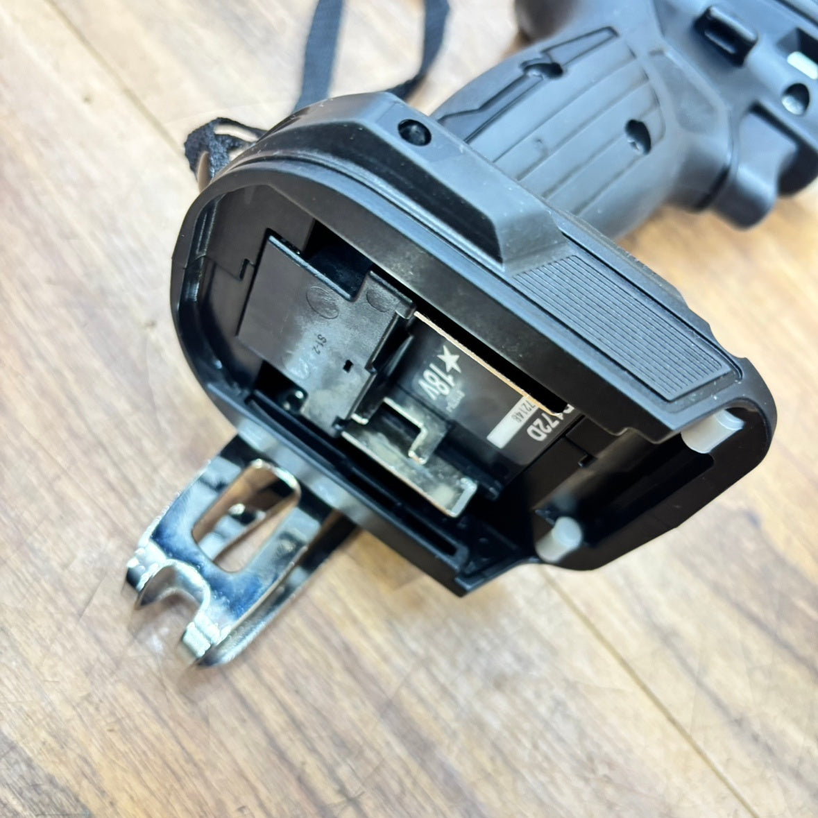◆マキタ(makita) コードレスインパクトドライバー TD172DZB 【船橋馬込店】
