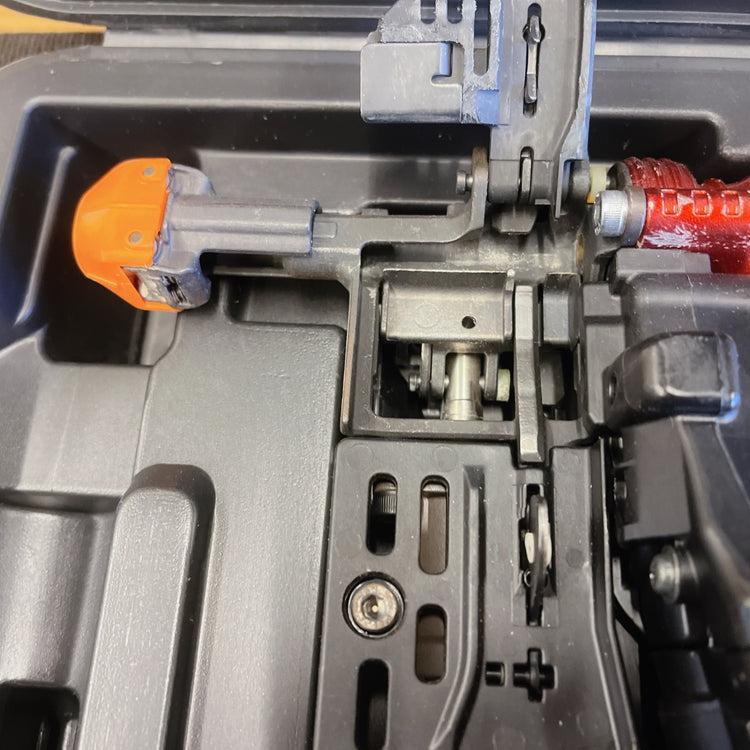 【中古・動作品】 マックス(MAX) 高圧エアネジ打ち機 HV-R41G5-R 【越谷店】