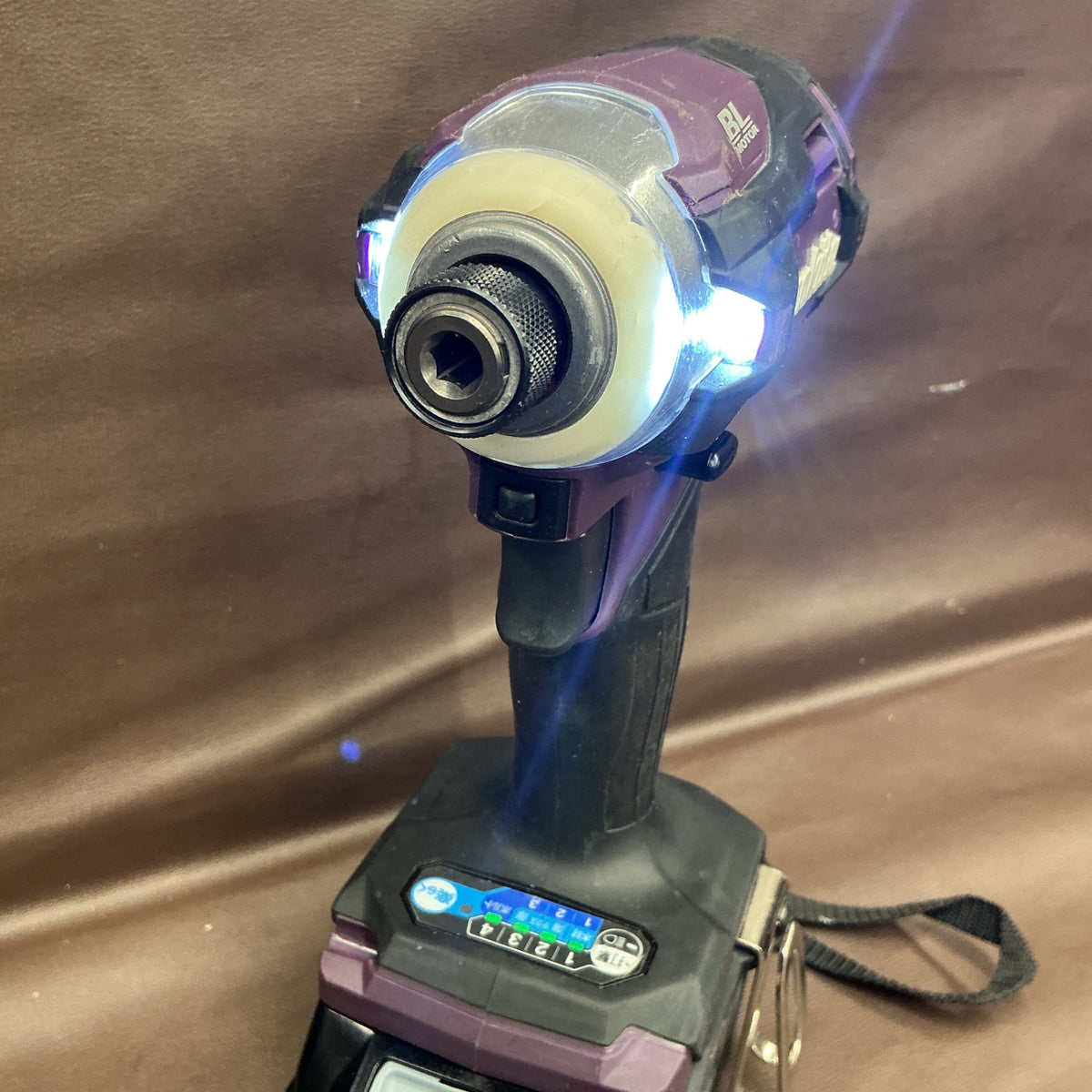 【中古品】マキタ(makita) コードレスインパクトドライバー TD001GDXAP 【越谷店】