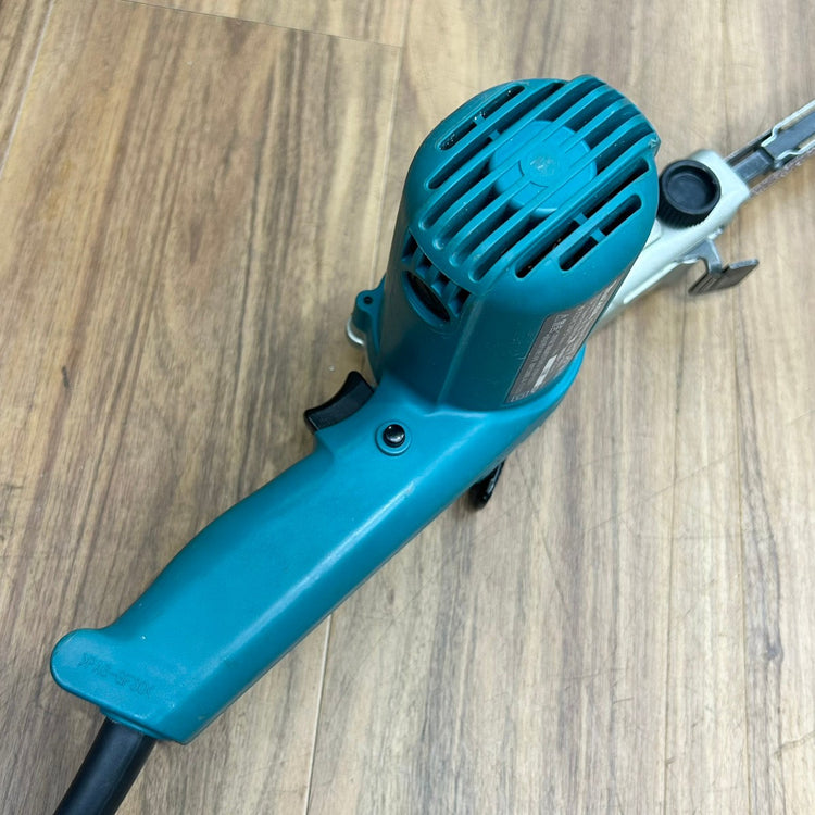 良品 マキタ (makita) 9mm ベルトサンダー 9032 【船橋馬込店】