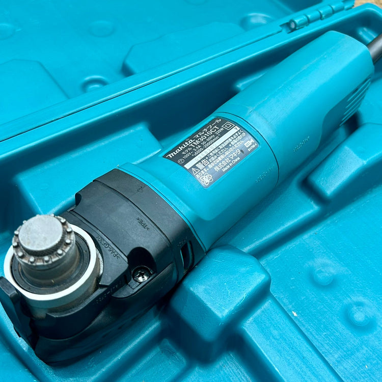 美品 マキタ (makita) マルチツール TM3010CT 【船橋馬込店】