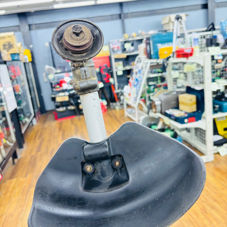 【引取限定】エンジン刈払機 SRE2350G 【リライズ蓮田店】